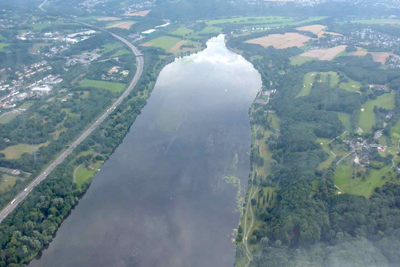 Aerial view looking south-west over the Kemnader See reservoir between Bochum on the right and Witten on the left